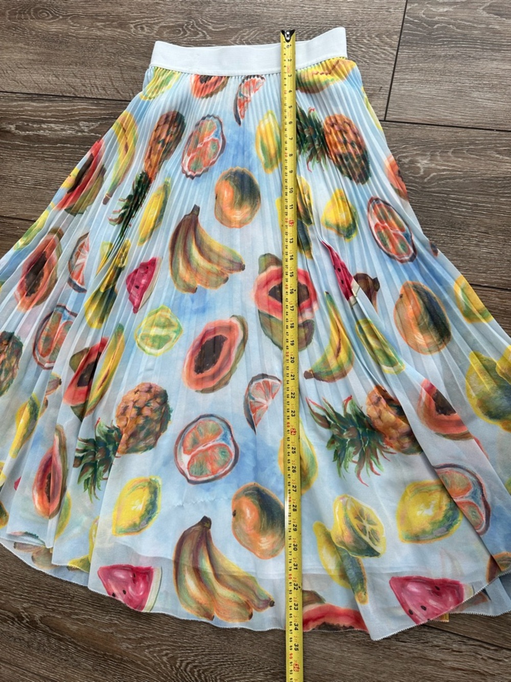 Wilfred Pleated / Twirl Pleated Skirt Fruit Print Skirt, woman’s M - Picture 4 of 11